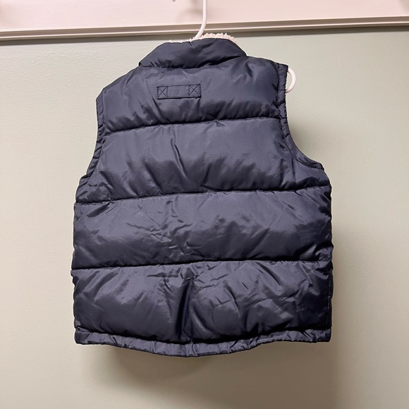 Kids‎ Gymboree Puffer Vest - Picture 2 of 6